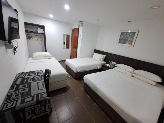 Bedroom 9
