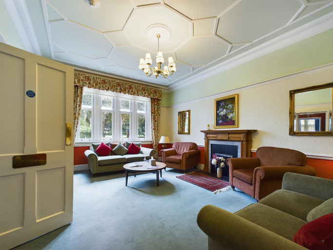 Others 4, Beech House Hotel, Reading