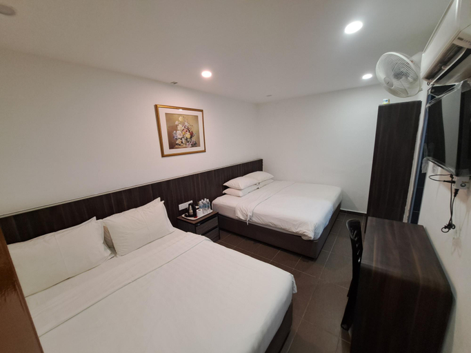 Bedroom 26