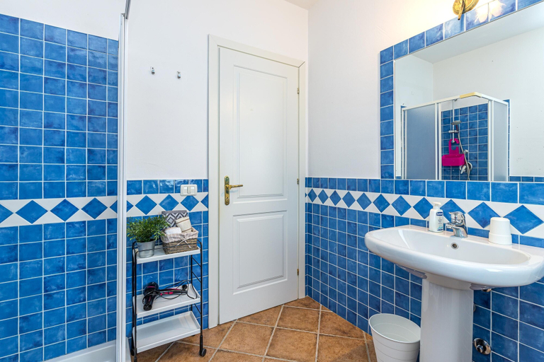 Room 4, Le Dimore di Nettuno 1 With Pool, Olbia-Tempio