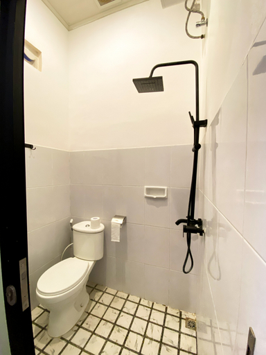 Bathroom 5, ALA Hostel, Badung