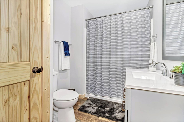 Bathroom 3, Bear Walk Cottage in Black Mountain, Buncombe