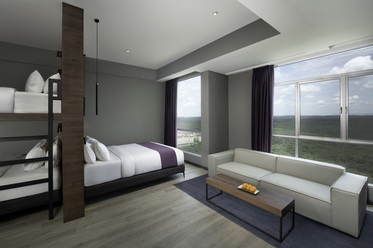 Quest Hotel Midport Port Dickson Room Type - Family Room Forest View