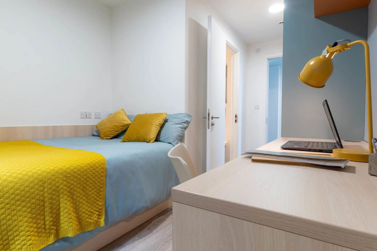 Bedroom 3, For Students Only - Signal Place - Campus Accommodation, Nottingham