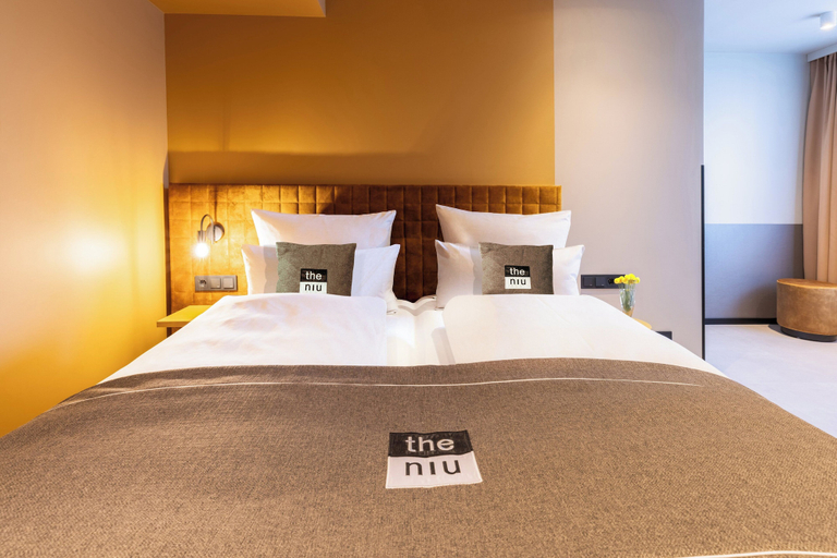 Bedroom 3, Holiday Inn - the niu, FLUX PASSAU by IHG, Passau