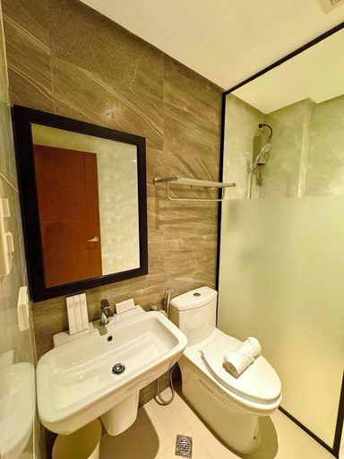 Bathroom 5, VELA HOTEL, Legazpi City