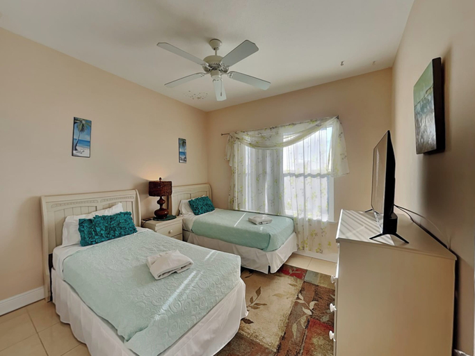 Bedroom 3, Wave Runner by Distinctive Beach Rentals, Flagler