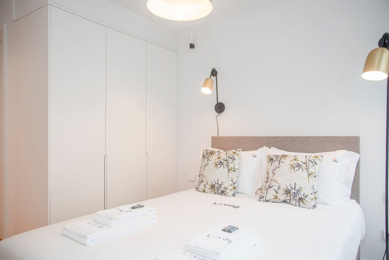 Bedroom 2, Liiiving in Porto - Modern Glam Apartment M, Porto