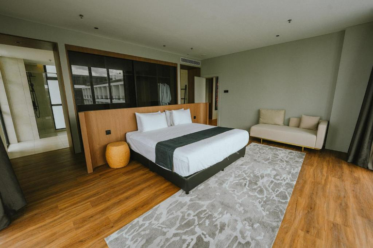 Roxy Beach Resort Room Type - Deluxe Suite