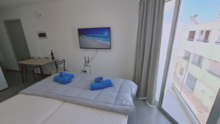 Room 2, 100 AN - Napa Living 16