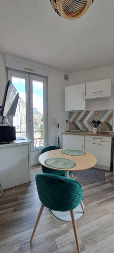 Others 4, Studio Notre- Dame coeur de ville Wifi Netflix, Maine-et-Loire