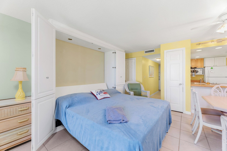 Bedroom 3, Four Winds by Distinctive Beach Rentals, Saint Johns