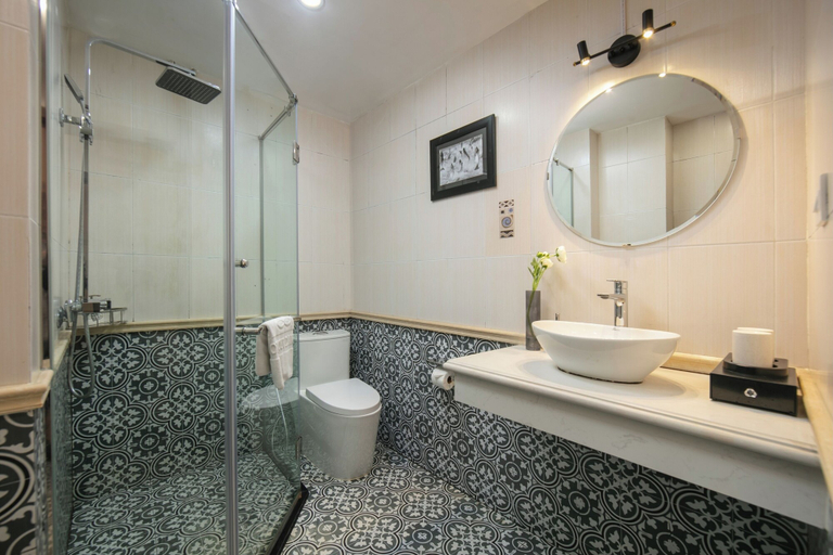 Bathroom 4, Bonjour D'An Nam Home, Hoàn Kiếm