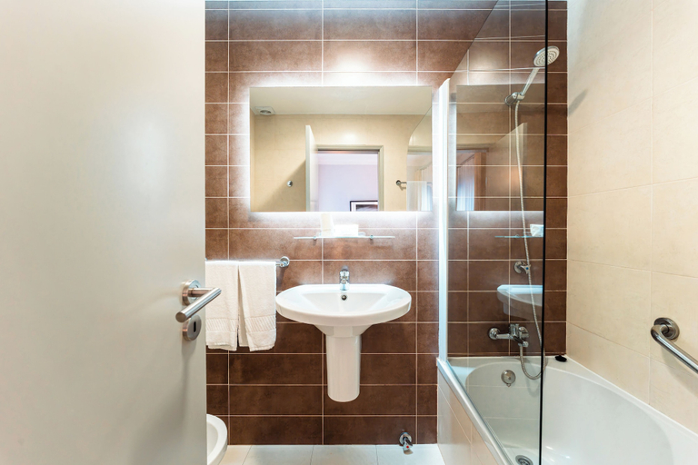 Bathroom 2