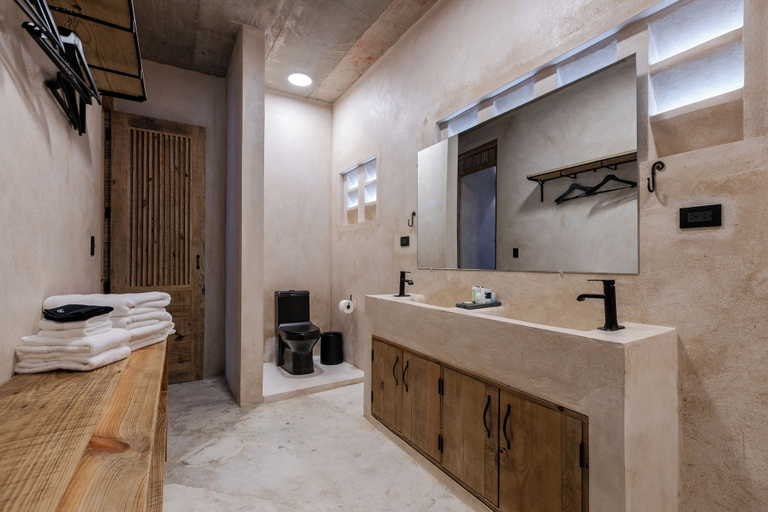 Bathroom 5, El Mambo Boutique Hotel, Las Terrenas