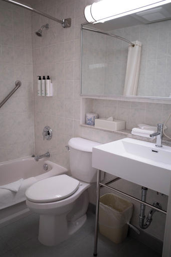 Bathroom 4