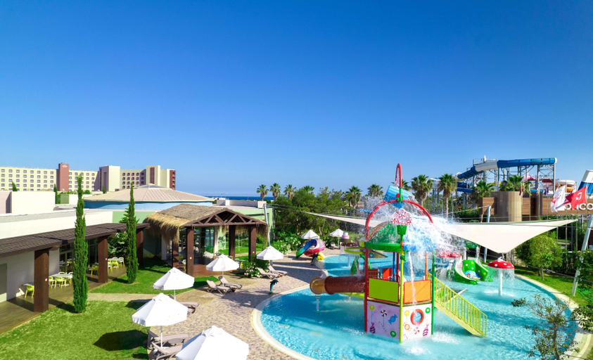 Outdoor pool 4, Concorde Luxury Resort & Casino & Convention & SPA