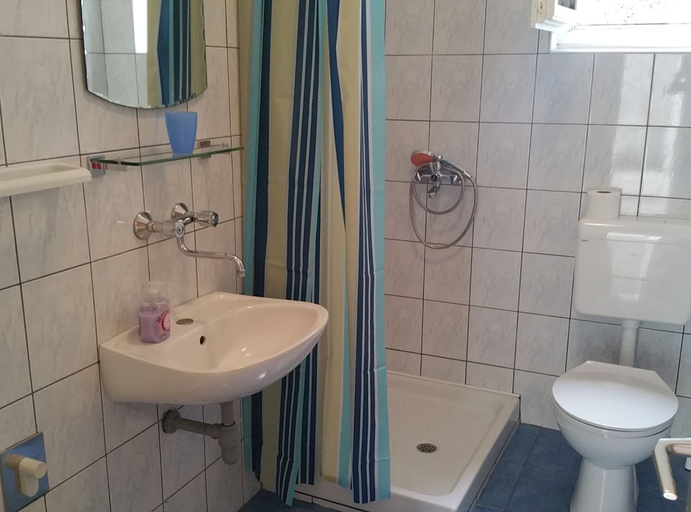 Bathroom 2, Colorful Family Apartments in Vodice, Vodice