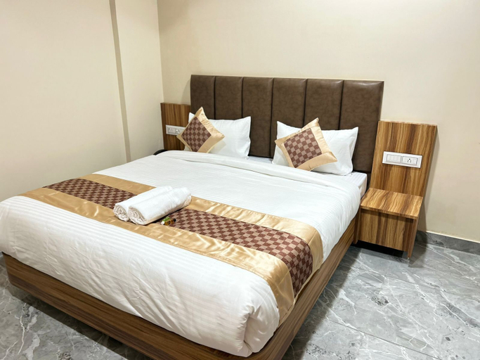 Bedroom 2, HOTEL SHREE HARI, Devbhumi Dwarka