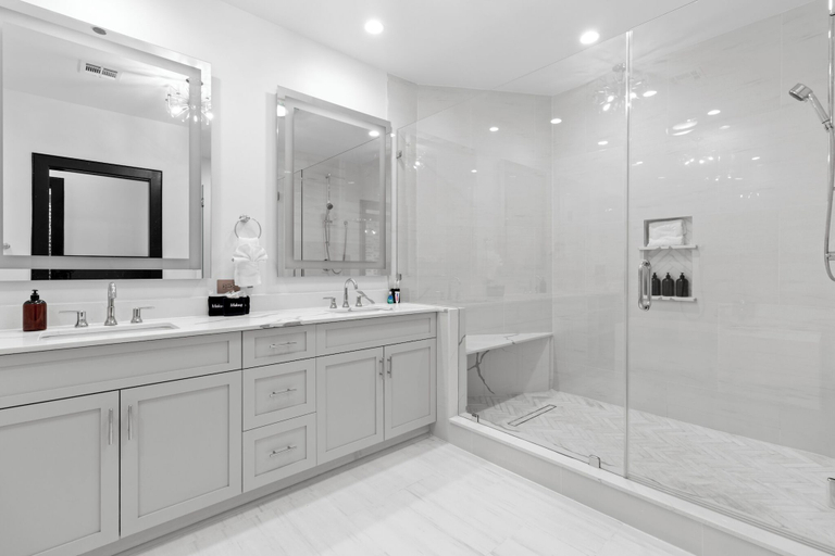Bathroom 5, New Orleans Luxury Collection, Orleans