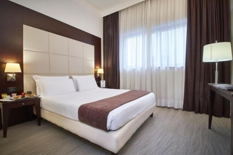 Bedroom 12