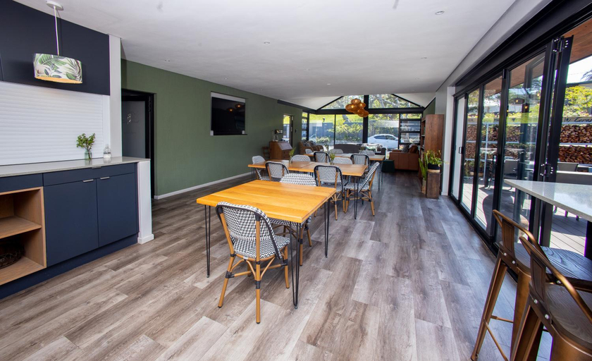 Food & Drinks 4, Coral Wood Self Catering Suites and B&B, Buffalo City