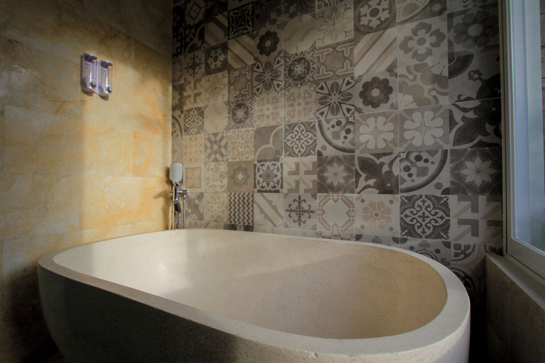 Bathroom 4, Saka Luxury Villa, Badung