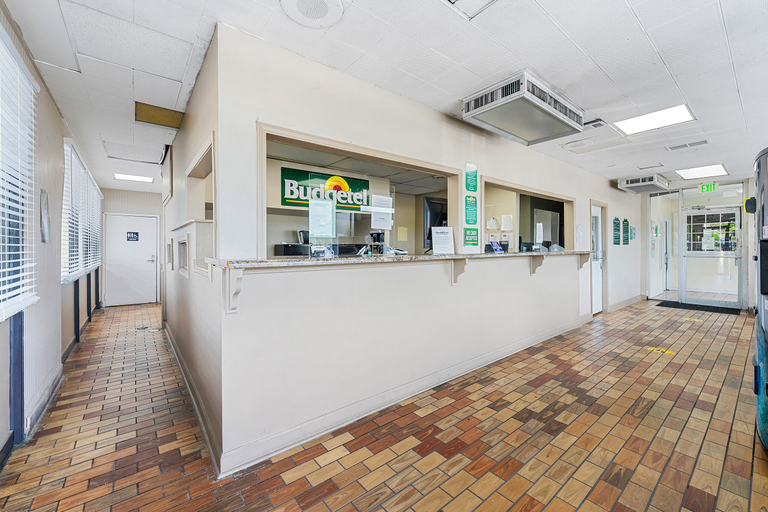 Public Area 2, Budgetel Inn and Suites, Fulton