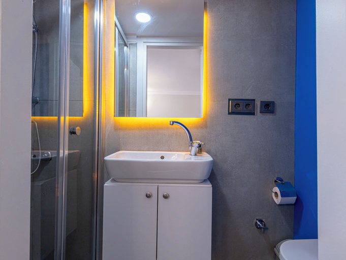 Bathroom 5, Ilyada Hotel, Beyoğlu