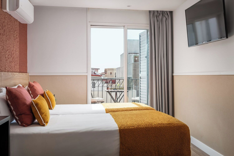 Bedroom 5, BYPILLOW House, Barcelona