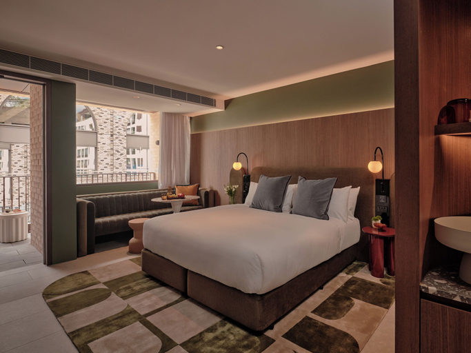 Bedroom 3, The EVE Hotel Sydney, Sydney