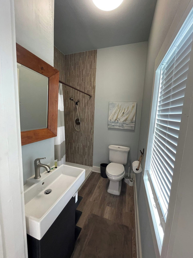 Bathroom 3, Galveston Island Pool Suites, Galveston