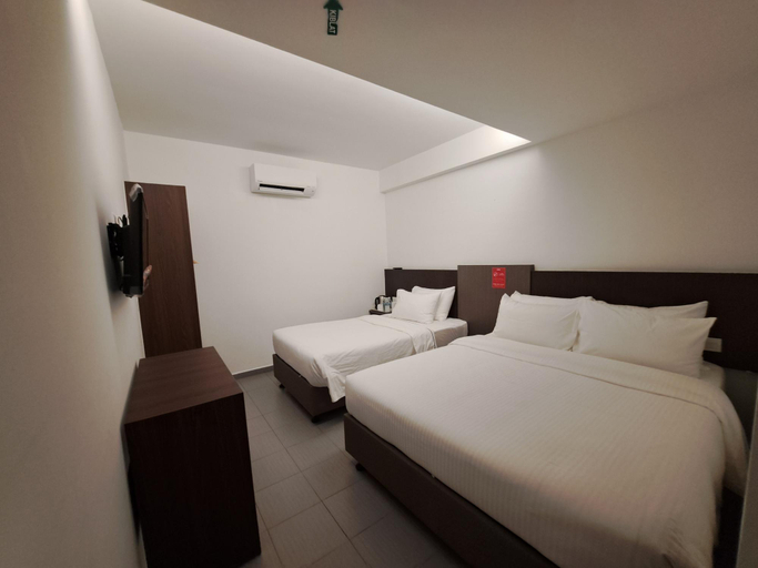 Bedroom 18