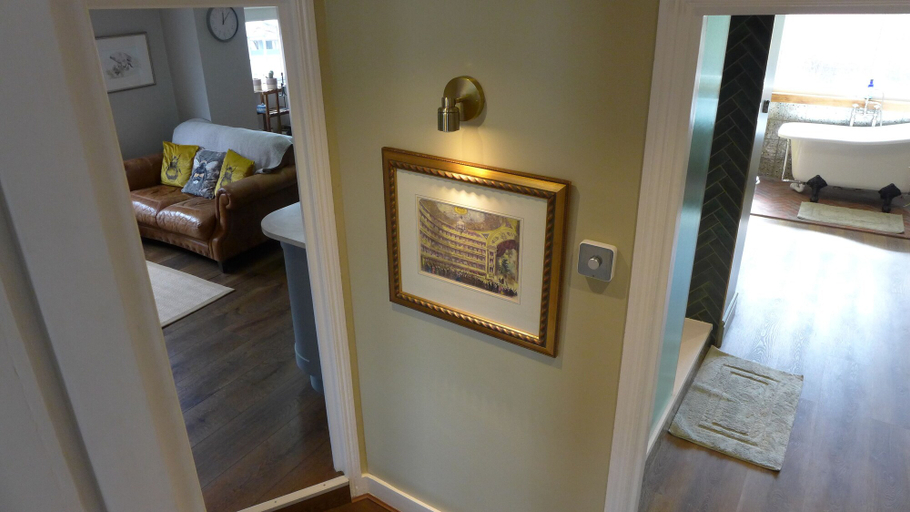 Interior 4, Royal Oak Retreat - Sleeps 6, Pub & Pet Friendly, East Sussex