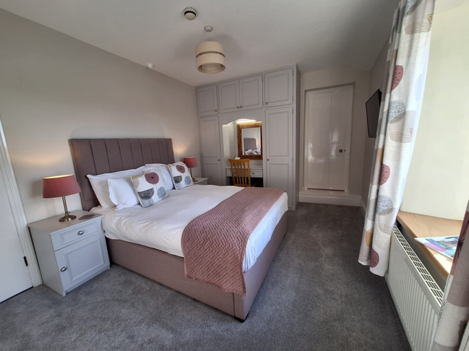 Bedroom 2, Pheasant Inn, Lancashire