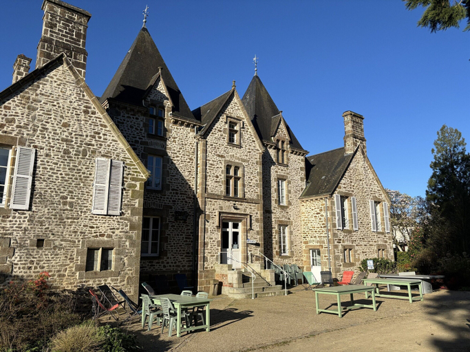 Exterior & Views 2, Château du Bourg, Mayenne