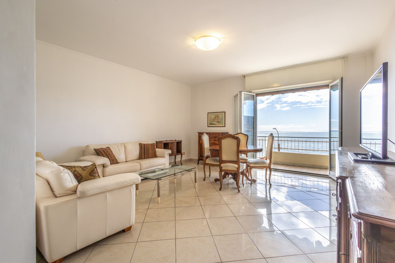 Others 3, Mare di Liguria Apartment, Imperia