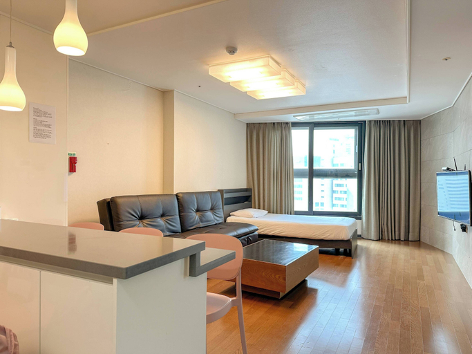 Others 2, HOTEL WITH, Haeundae