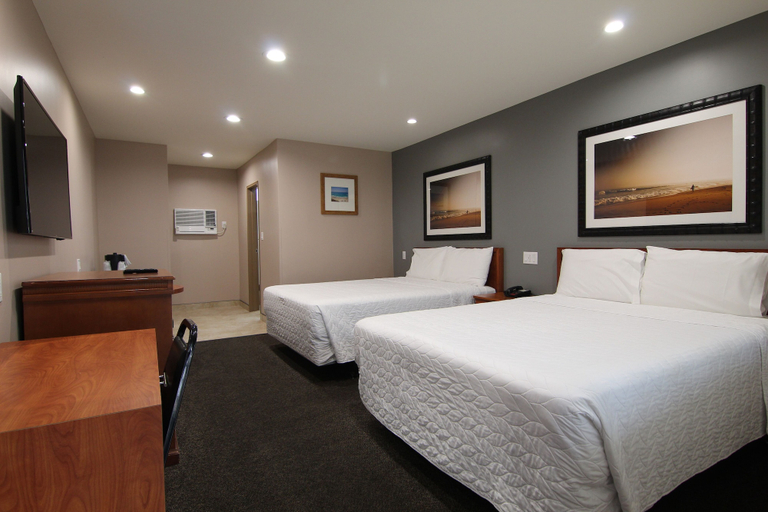 Bedroom 3, Dunes Inn - Wilshire, Los Angeles