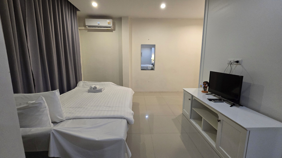 Bedroom 22