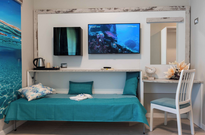 Bedroom 4, HOTEL ACQUAMARINA, Livorno