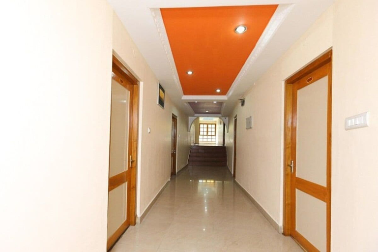 Others 3, Hotel Gurupriya, Dindigul