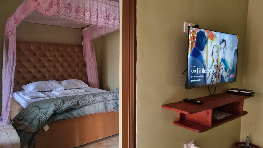 Bedroom 5, Muni Residences, Ayivu