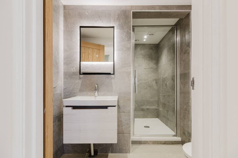 Bathroom 4, Gatekeepers Cottage - 4 Bed Rural Escape, Worcestershire