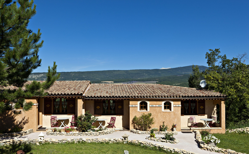 Others 3, Hostellerie Du Val De Sault, Vaucluse