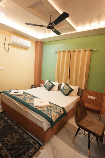 Bedroom 2, Heaven Heritage, Varanasi