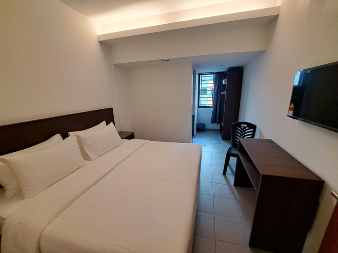 Bedroom 6