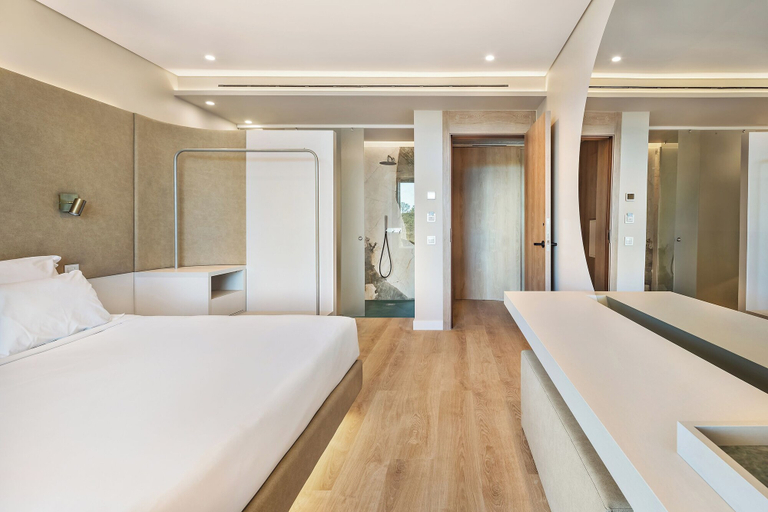 Bedroom 3, Castelo Suites Hotel, Albufeira