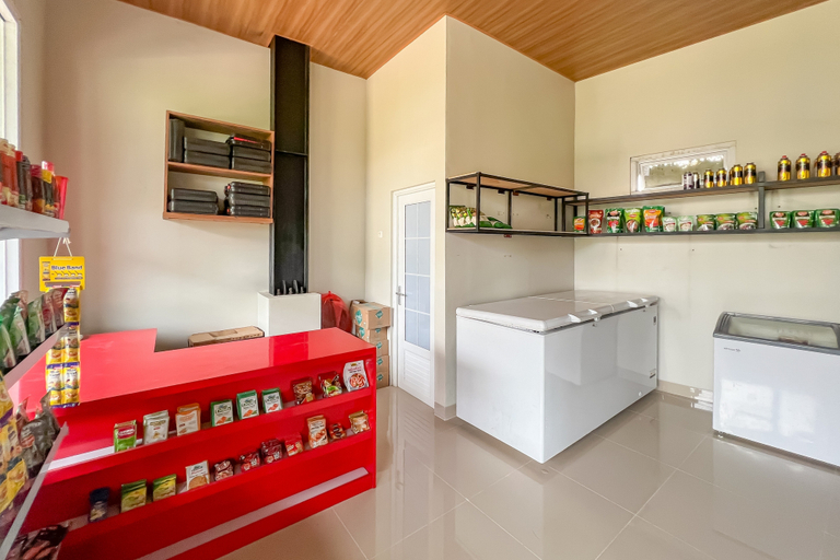 Food & Drinks 5, Urbanview Hotel Dieng Chill House Syariah, Wonosobo