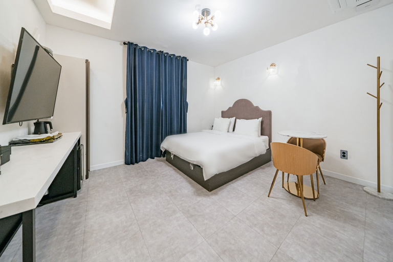 Bedroom 1, Hotel Miin, Gongju